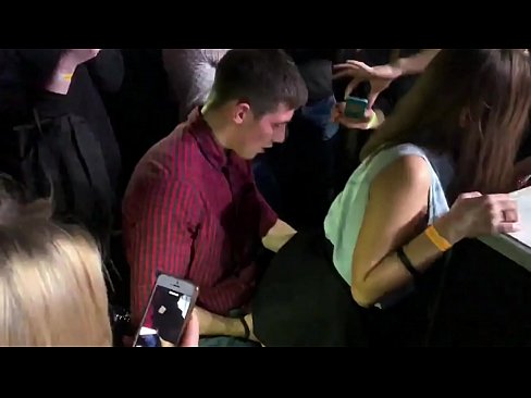 ❤️ Tunay na sex sa isang Russian nightclub. Ang 18-taong-gulang na batang babae na Ruso sa anus at puki ay nakipagkamay sa isang nightclub ❌ Homemade porn sa porn tl.milfnut-net.ru ❤